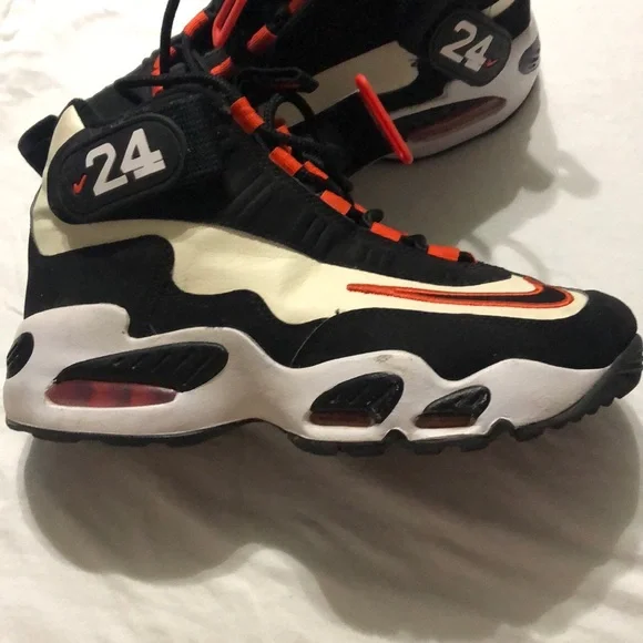 Black and White Athletic Sneakers with Red Accents